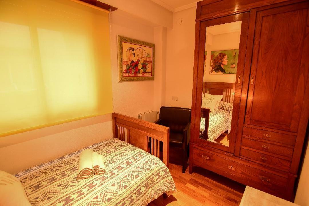 Vivienda Caseiro Ourense Esterno foto
